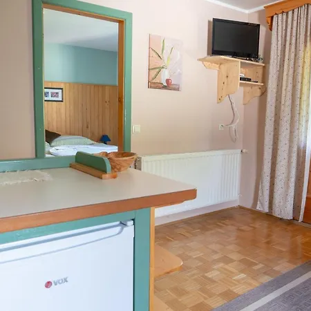 Apartment Maja By The River *