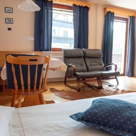 Apartment Maja By The River *