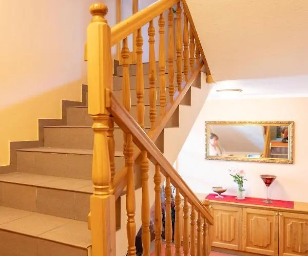 Maja By The River * 博希尼