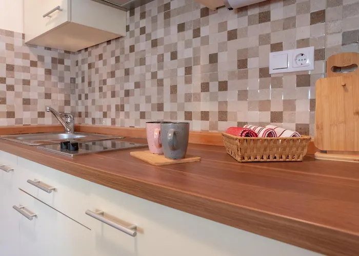 Maja By The River 公寓 *