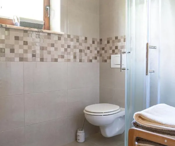 公寓 Maja By The River 博希尼