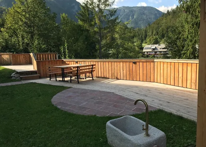 公寓 Maja By The River *