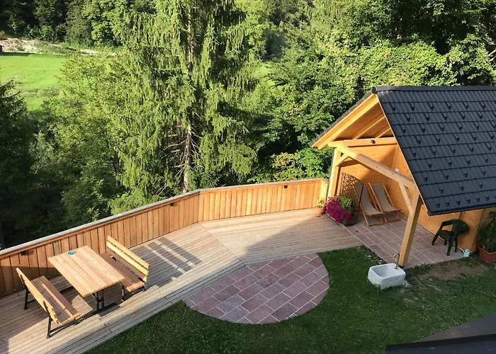 公寓 Maja By The River *