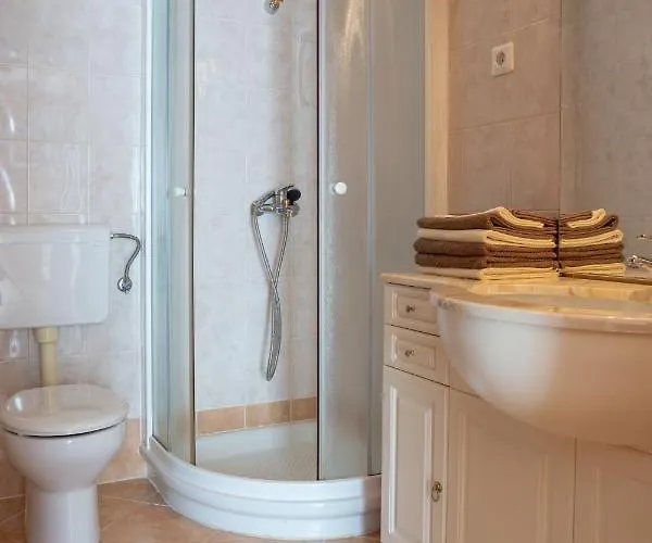 Maja By The River Appartamento