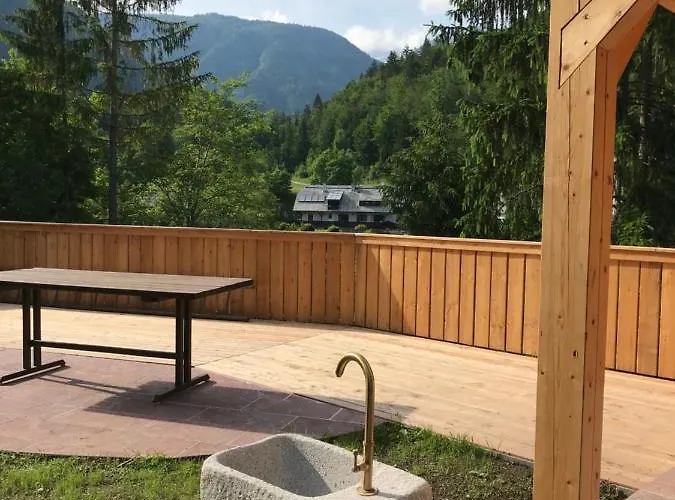 Maja By The River Bohinj